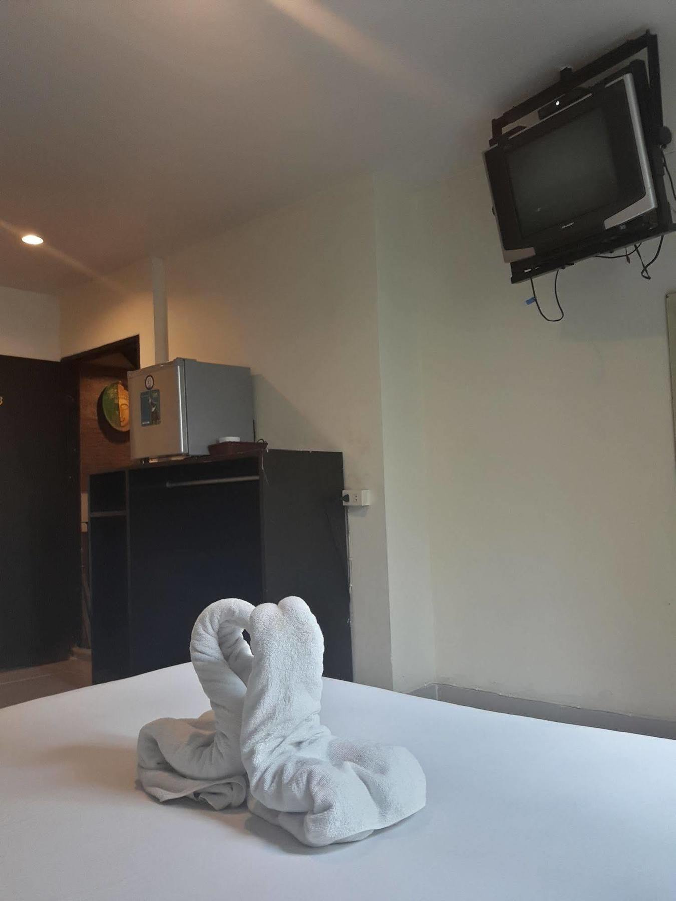 Hello Guest House Bangkok Buitenkant foto